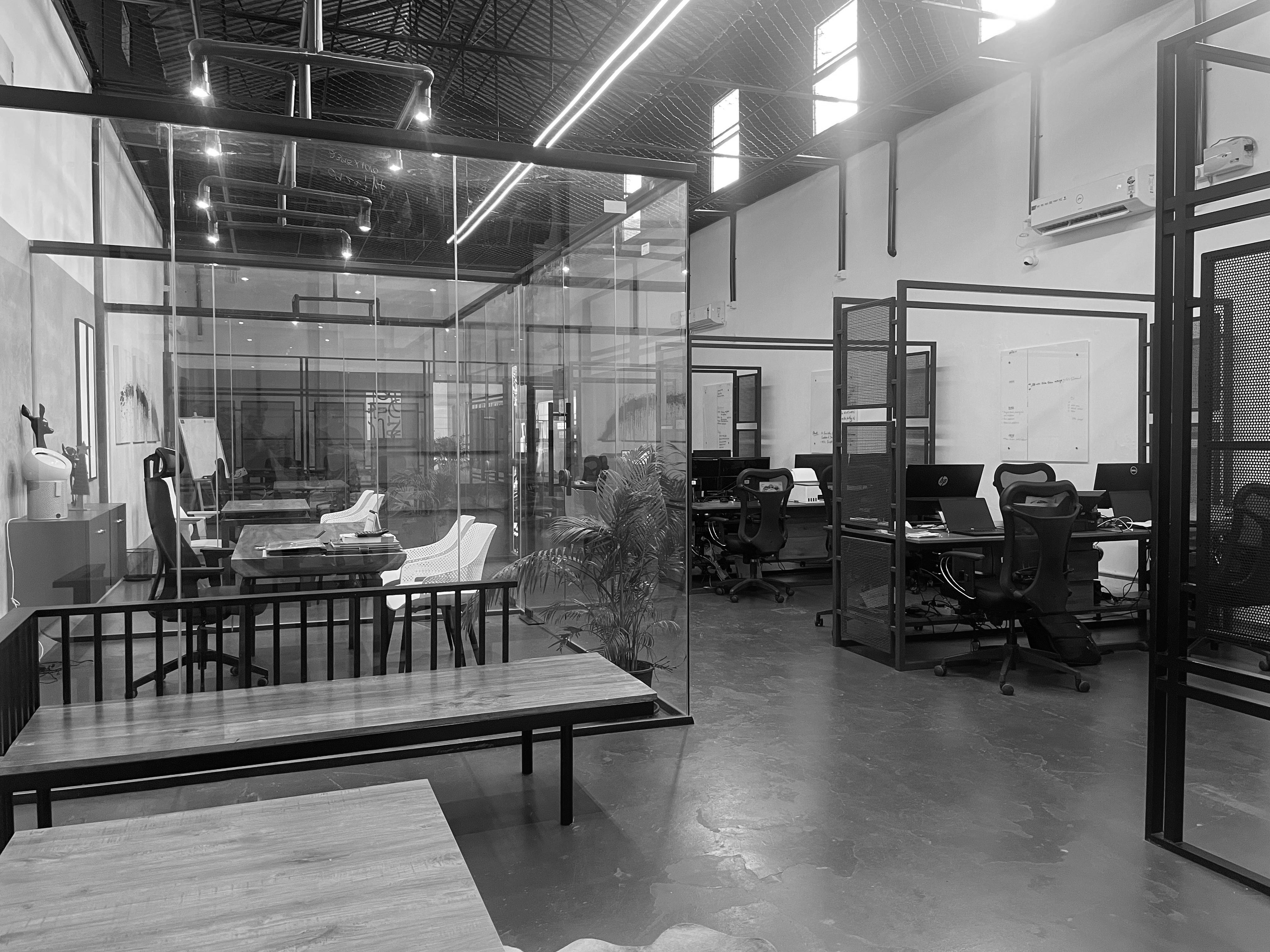 Shinsei Technology Workshop Interior